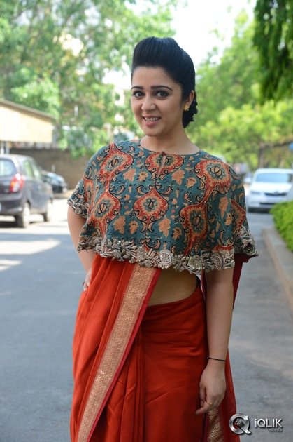 Charmme-Kaur-at-Jyothi-Lakshmi-Book-Launch